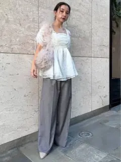 新品未使用 SNIDEL ストレートワイドパンツ アイボリー Sサイズ