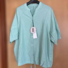 ワールドブラウス　新品♦︎お値下げ