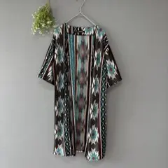 ラフラフ［M］美品　派手ボヘミアン柄　ボタンレス　レーヨン混五分袖カーディガン