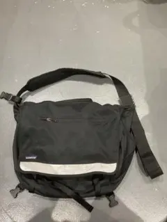 2000年製 Patagonia HALFMASS メッセンジャーバッグ