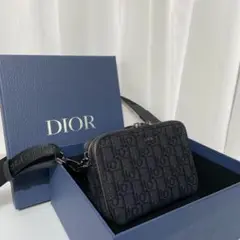 ブラック ショルダーバッグ