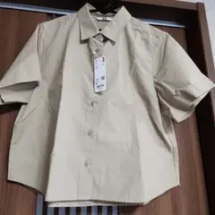 ベージュ 半袖ボタンシャツ ジャケット Mサイズ