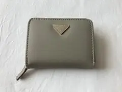 やみつき財布 二つ折り財布 THE SCAPE OF GREEN グレージュ
