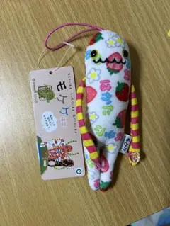 福岡限定モケケ　ご当地　いちご柄
