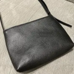 HushTug ハッシュタグ サコッシュ ショルダー バッグ ブラック