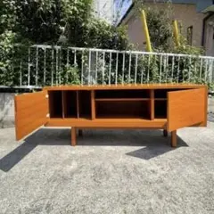 北欧 サイドボード お洒落なキャビネット