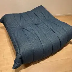 m リーンロゼ　トーゴ　パフ　DENDEN アイボリー ロゼトーゴ | ソファ | 取扱製品 | ligne roset | リーン・ロゼ