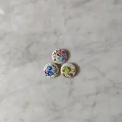 刺繍ブローチ cosmo ハンドメイド 2個セット