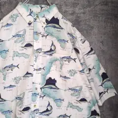 【めちゃカワ】ビッグシャツ　魚×地図柄　柄シャツ　ビンテージ古着　オーバーサイズ