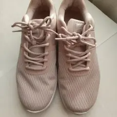 NIKE スニーカー