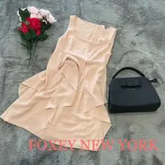 フォクシーニューヨーク ワンピース ミニ ノースリーブ フリル ピンクベージュ