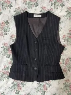 スーツ　ベスト　ストライプ　白　紺　geek chic