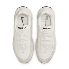 NIKE　スニーカー　ウィメンズアップリフトSC
