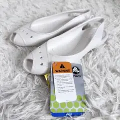 【新品タグ付き】Crocsクロックス オープントゥ フラットシューズ 白 廃盤