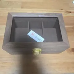 木製コレクションボックス 透明蓋付き