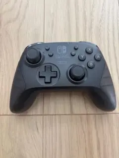 ワイヤレスホリパッド コントローラー Nintendo Switch 新品