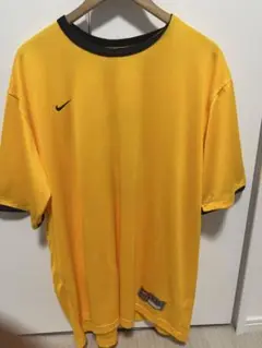 Nike イエロー シャツ XXL 背番号9