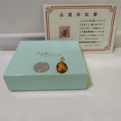 コタニ琥珀赤茶色ばら模様インタリオチャーム、箱、品質保証書つき