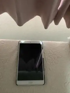 美品ケースフィルム付き　docomo dtab D-01J シルバー
