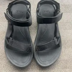 Teva ブラック スポーツサンダル
