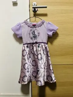 ラプンツェル ワンピース 半袖 紫