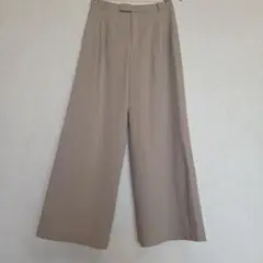 UNIQLO C タックワイドストレートパンツ 2024