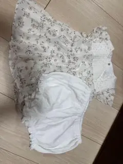 べべ　ワンピースとブルマ