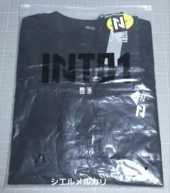 INTO1　サイン付き　Tシャツ　LIU YU