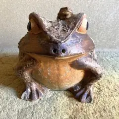 カエルの置物