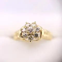 ✴︎極美品 K18 18金 花型 0.41ct ダイヤ デザイン リング