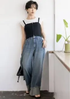 【新品未使用】megumi ロールアップデニムパンツ　Sサイズ