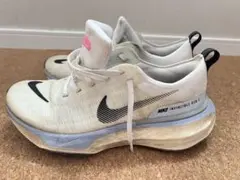NIKE INVIINCIBLE RUN 3 ホワイト/ブラック/ピンク