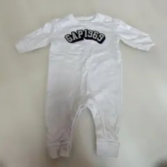 GAP 白　ロンパース