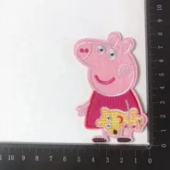 刺繍アイロンワッペン☆ペッパピッグ1枚