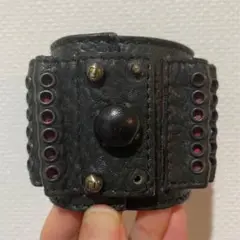 FENDI レザー ブレスレット バングル