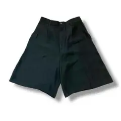 センタープレスバミューダパンツ(S)タック　ウエストゴム　足長効果　オフィス