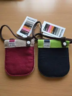 PANTONE UNIVERSE　ポーチ　2個セット　未使用品