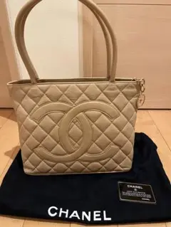 新品、未使用品 CHANEL 復刻版トートバッグ キャビアスキン