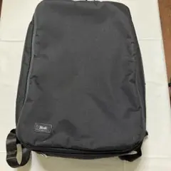 Stolt 黒 ナイロンバックパック