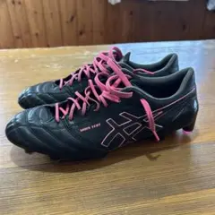 ASICS サッカースパイク ブラック/ピンク