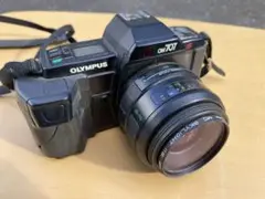 OLYMPUS OM 707. AF