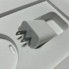 美品　Apple 純正 20W USB-C電源アダプタ 急速充電器