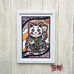 和彫り 刺青画 招き猫 桜吹雪 打出の小槌 A4サイズ 白色フレーム