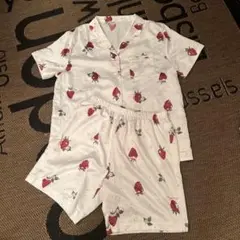 チュチュアンナ　いちご柄　パジャマセット