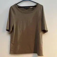 新品未使用　半袖Tシャツ クルーネック　ブラウン