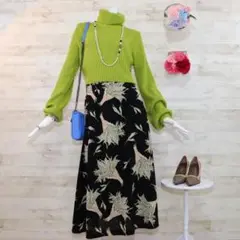 カネコイサオ 花柄スカート M 黒 フレアロングスカート ボタニカル ほぼ未使用