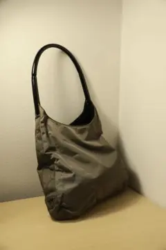 PRADAプラダ TESSUTO ショルダーバッグ FUMOカラー