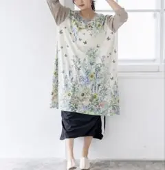 is ScoLar 蝶の舞う花畑とウサギプリントワンピース