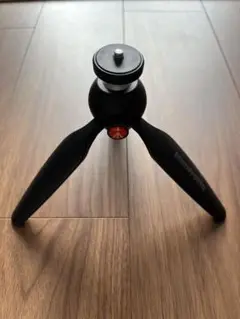 Item thumbnail for item f8452983-e3e4-4c6e-9b92-1113557186a8