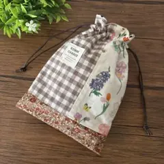 ◾️090.ハンドメイド ユキエモン パッチワークきんちゃく袋